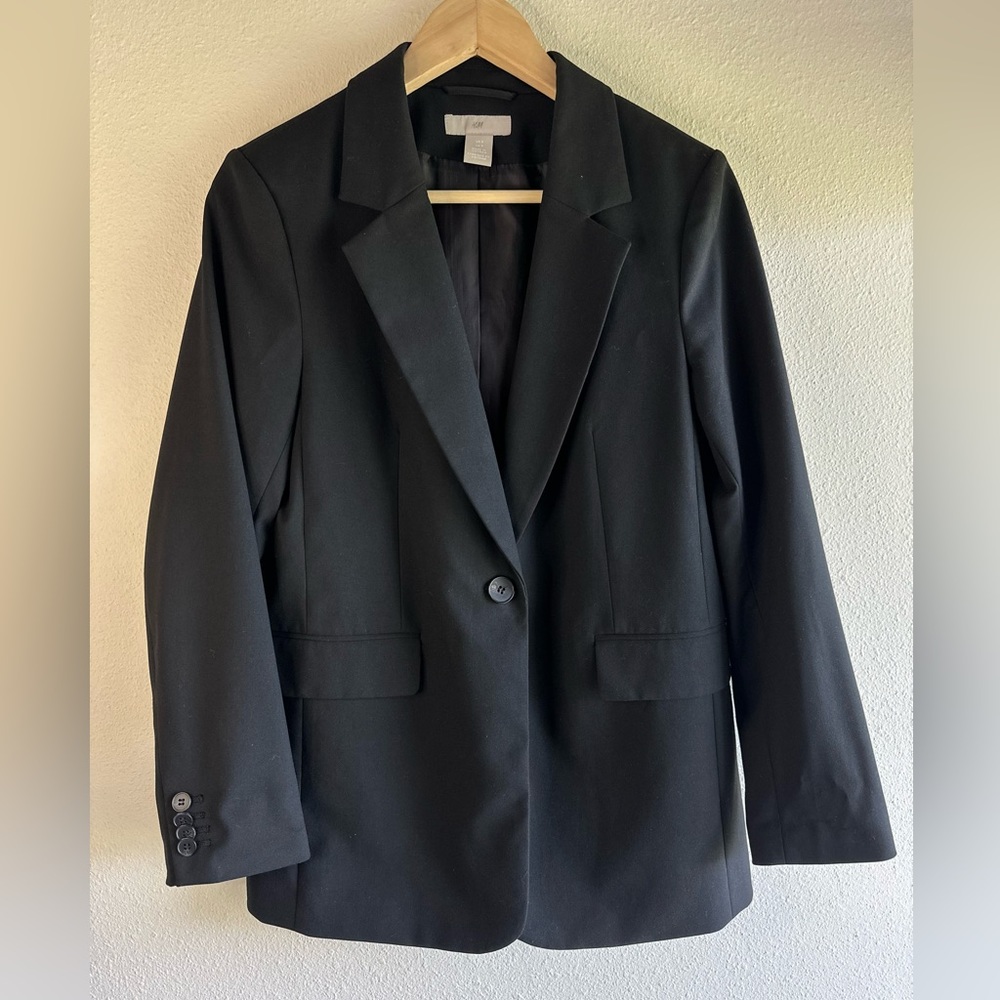 H&M Women’s Oversized Black Business Blazer